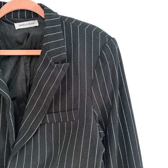 Danielle Guizio Oversized Black Pinstripe Blazer Classic Minimalist Quiet Luxury - Picture 13 of 16